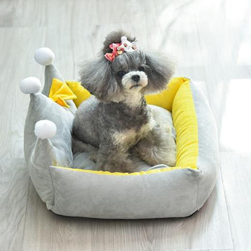 Cute Crown Pet Cat Dog Bed